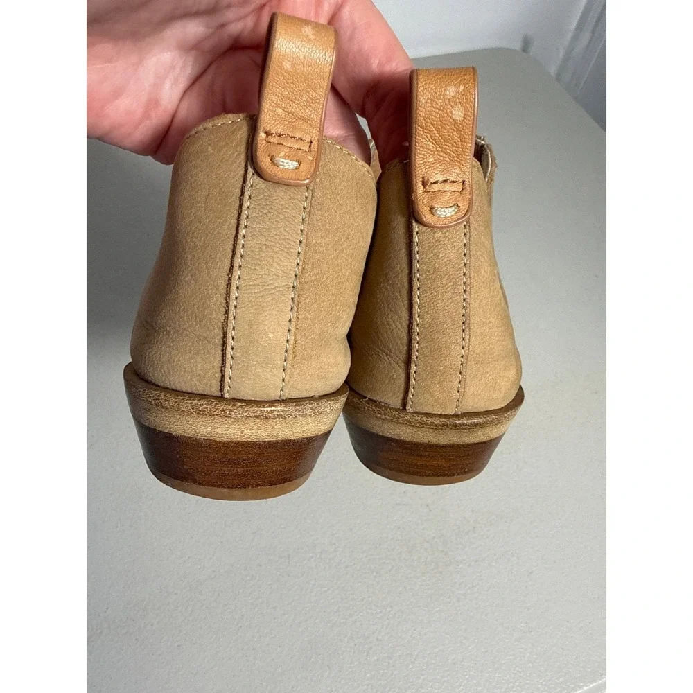 Gentle Souls Kenneth Cole Tan Leather Pointed Toe Ankle Boots Womens 8.5M